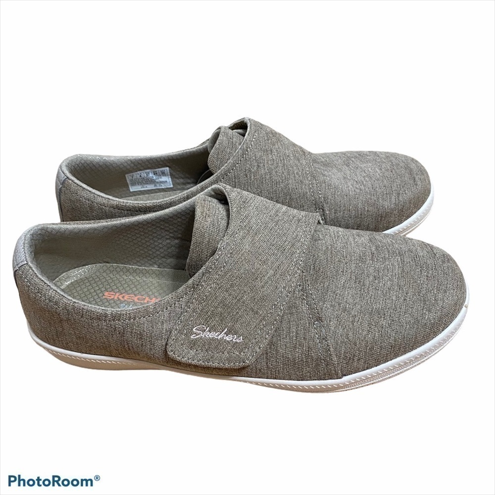 Skechers Tan Sneakers Sz 7 Women’s Casual Taupe